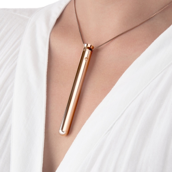 Le Wand Necklace Vibe is one of the most effective sex toys for experiencing a nipple orgasm
