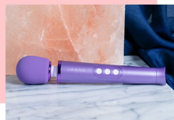 Le Wand Petite Rechargeable Vibrating Massager